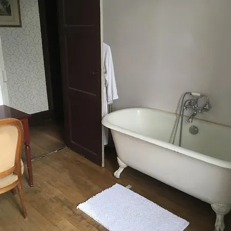 Belle Maison Laonnoise D'antan *